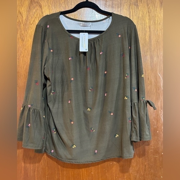 Jon and Anna Brown Top - Picture 1 of 5